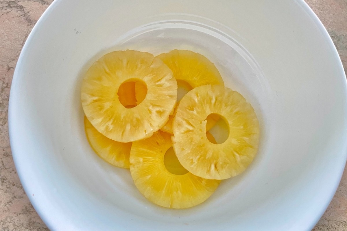крабовый салат ананасы