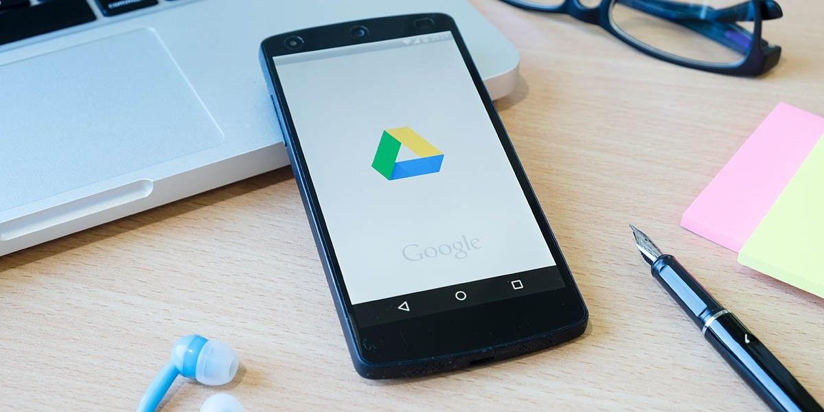 Как включить синхронизацию аккаунтов Google на телефоне и компьютере