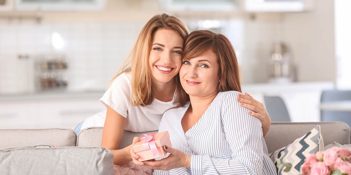 Поздравляем с Днем матери: красивые и трогательные слова в прозе и стихах