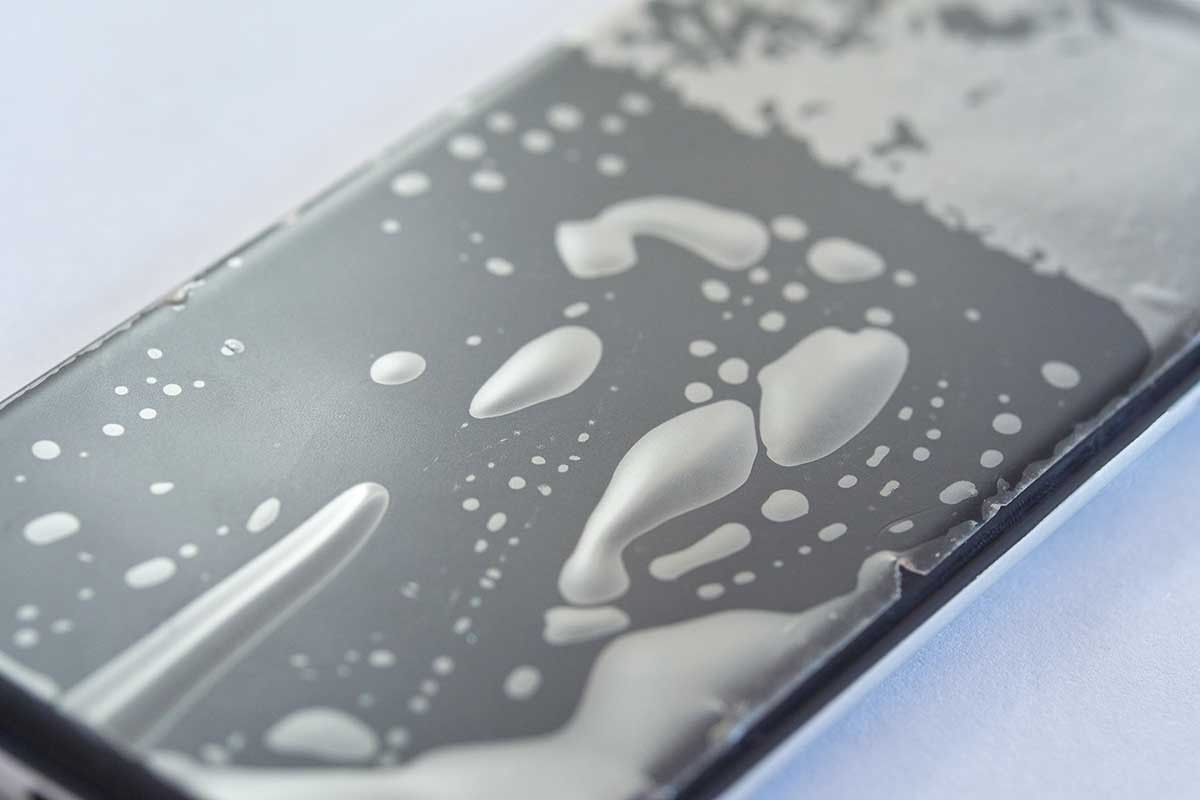 воздух под покрытием