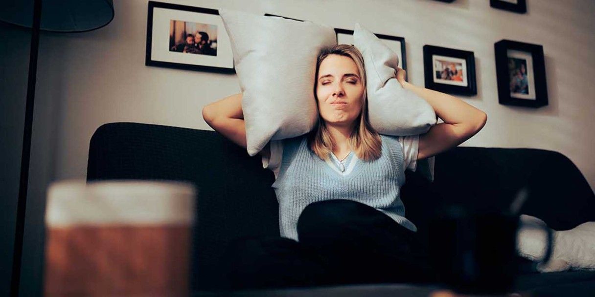 Шумоизоляция в квартире: как уменьшить слышимость от соседей своими руками