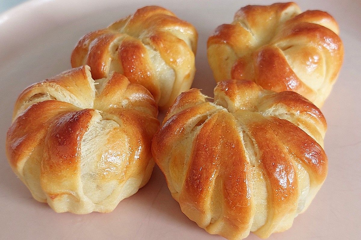 рецепт плюшек с сахаром в духовке