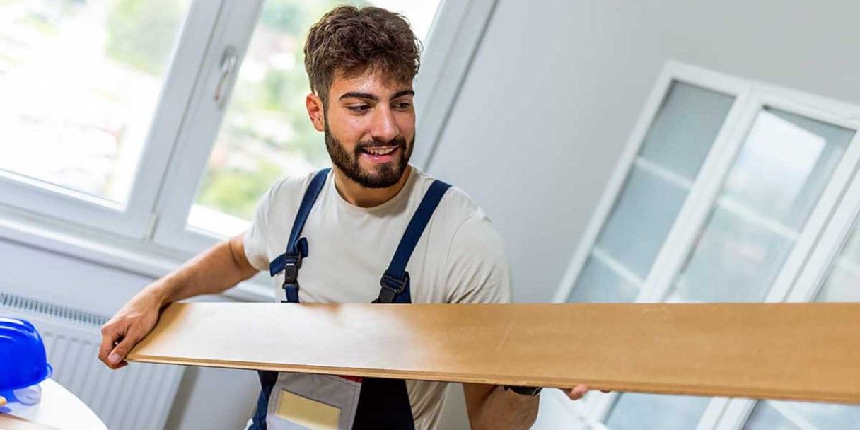 Как выровнять пол под ламинат: способы, материалы и допустимые перепады