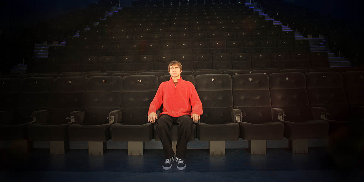 Эпоха кинотеатров подходит к концу? Почему мы стали ходить в кино только ради попкорна и контента для соцсетей