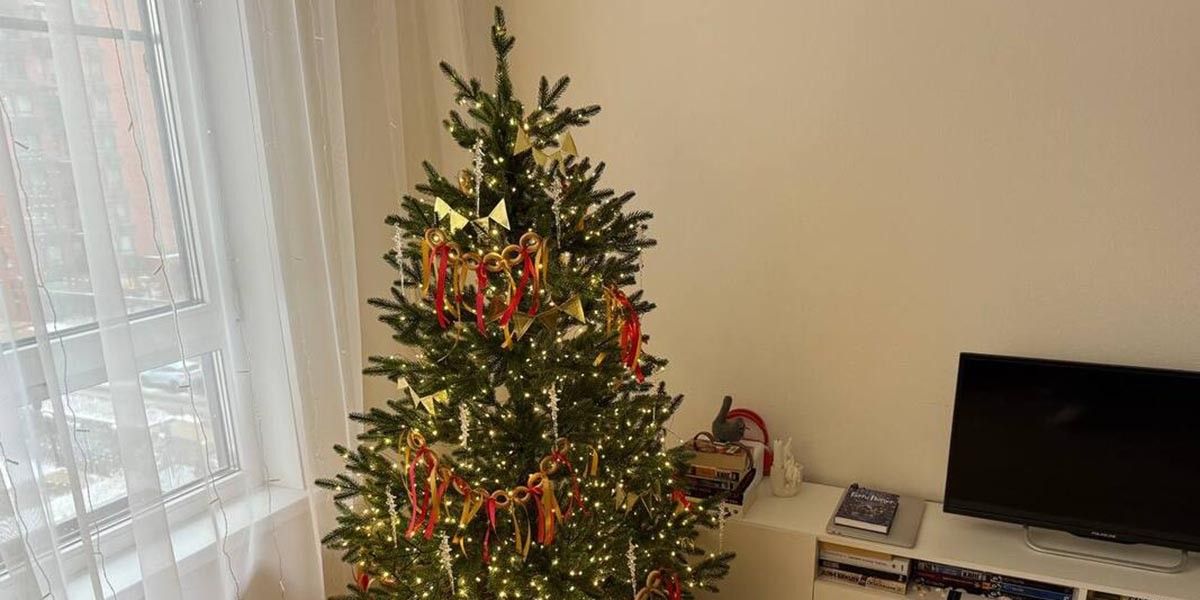 Как стильно украсить елку в 2026 году: 5 трендовых идей