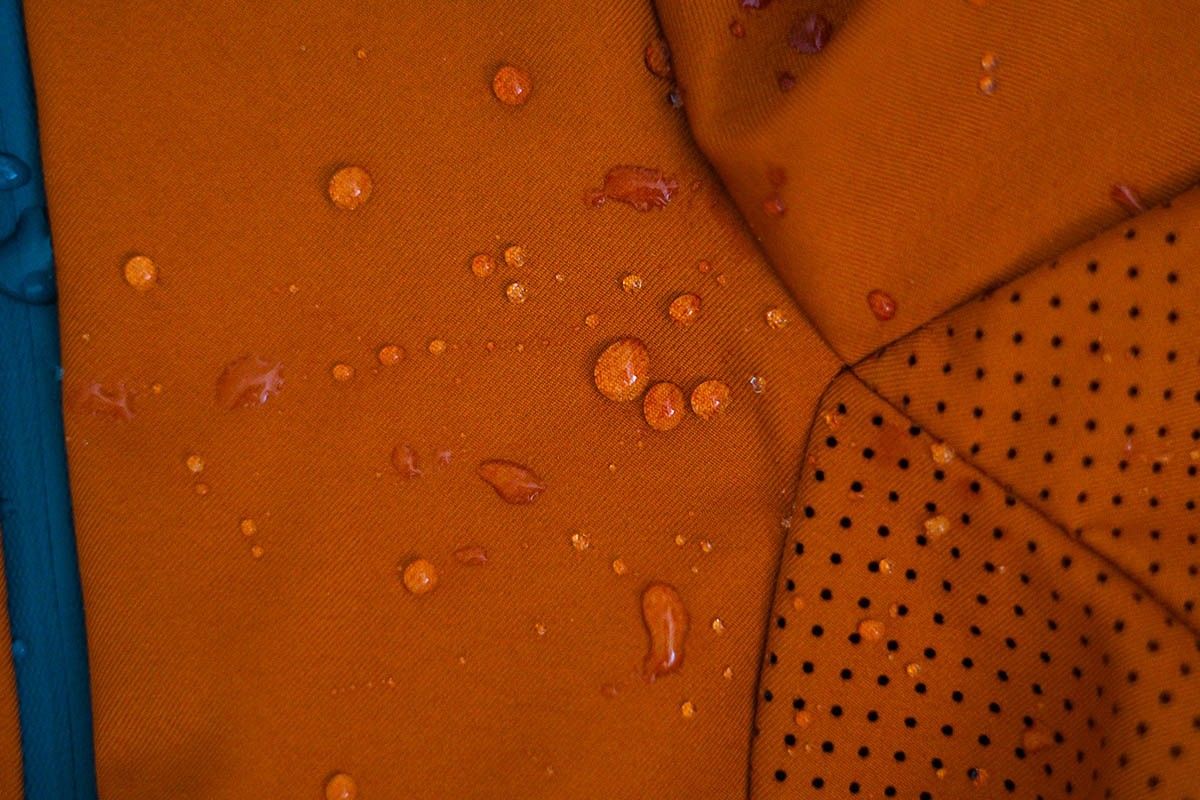 мембранная куртка