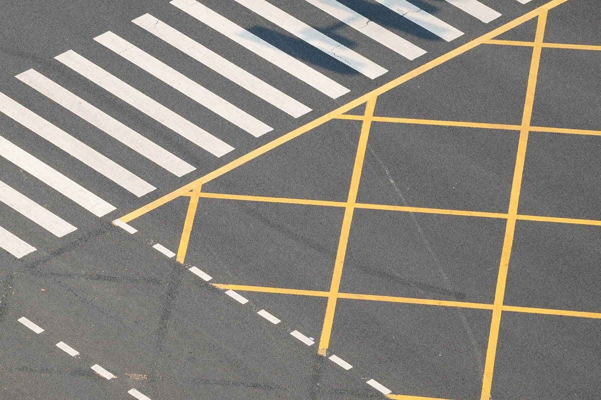 желтая разметка