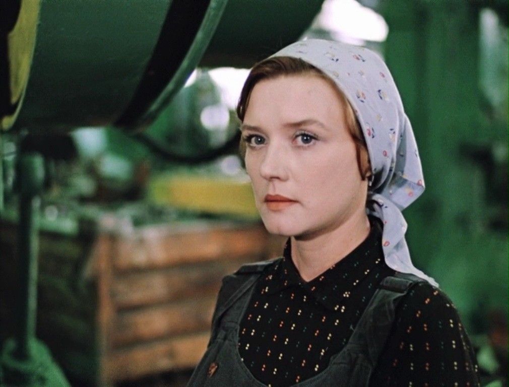 Фото Веры Алентовой