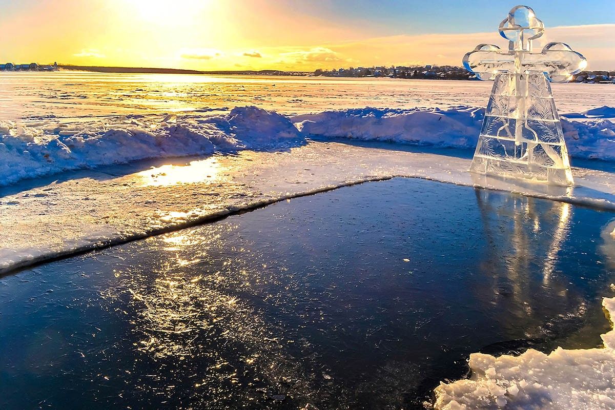 Проруби на Крещение в Москве