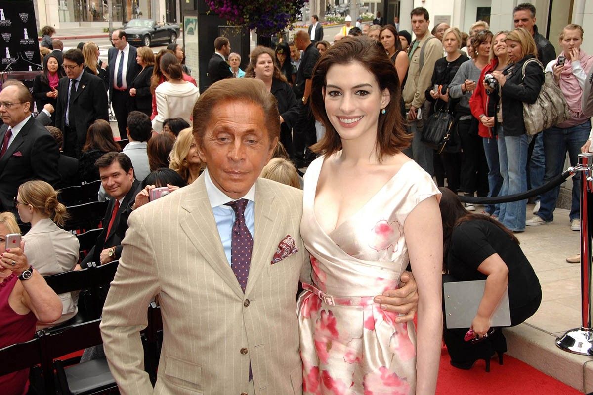 Гаравани и Энн Хэтэуэй