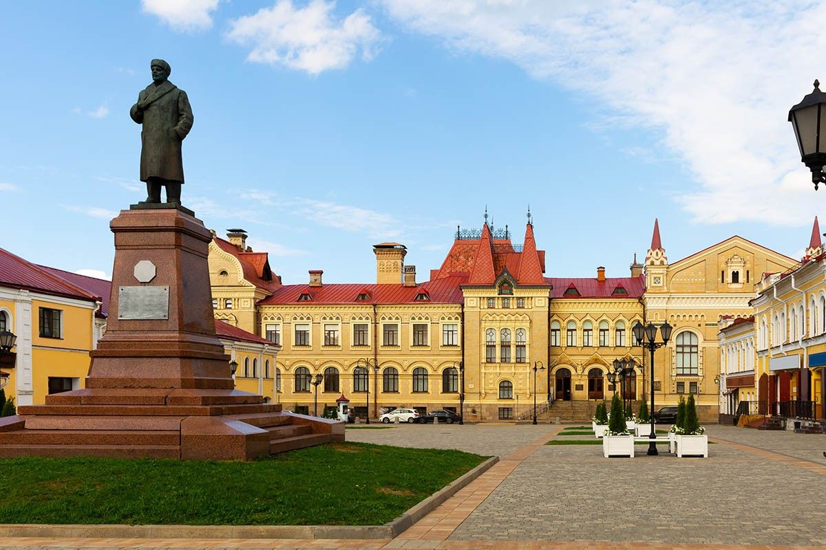 как из москвы доехать до рыбинска