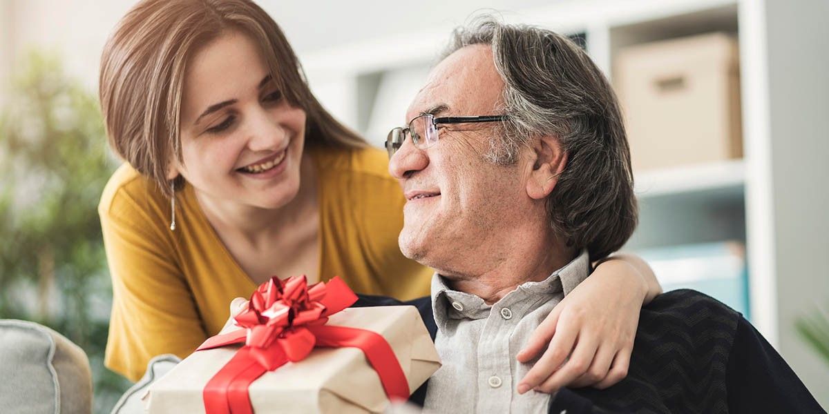 Главный герой дня: как выбрать подарок папе на 23 Февраля