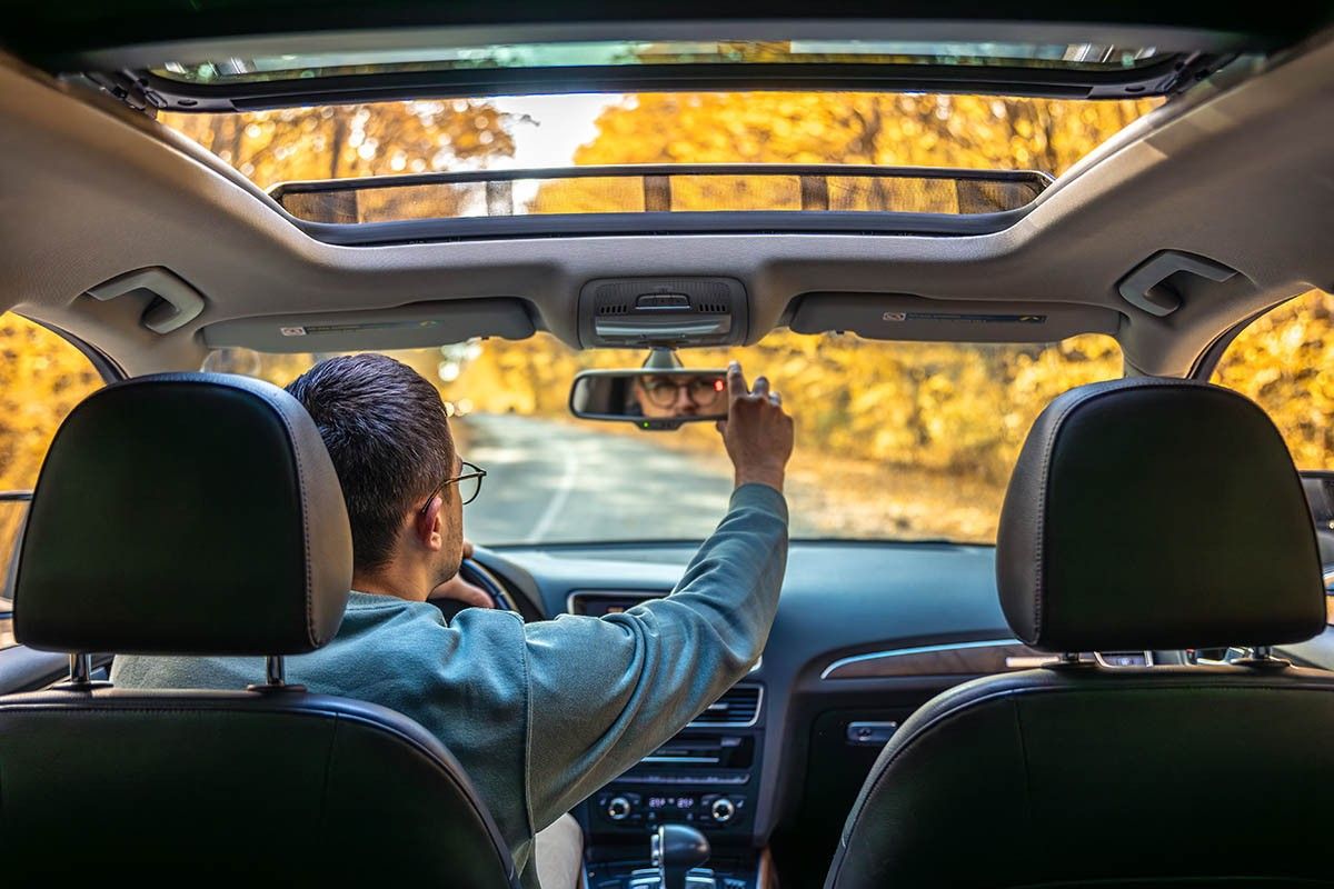 посадка в авто