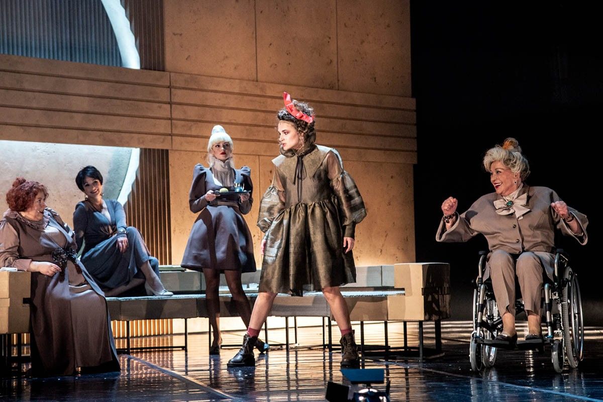 8 марта москва афиша