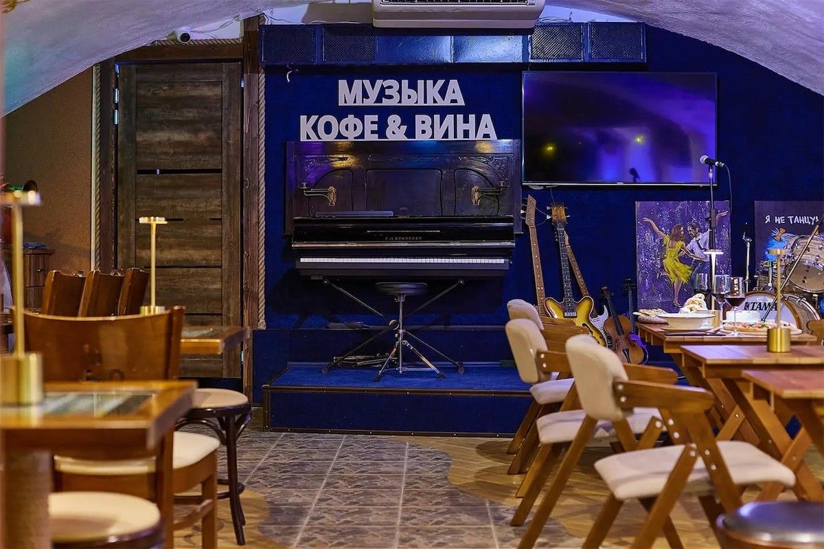 куда пойти в спб на 8 марта