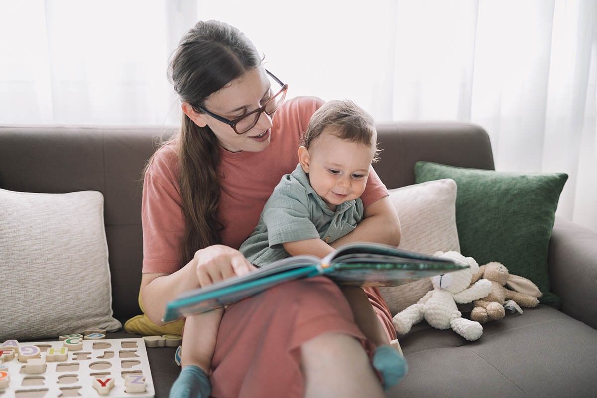 как усыновить ребенка документы