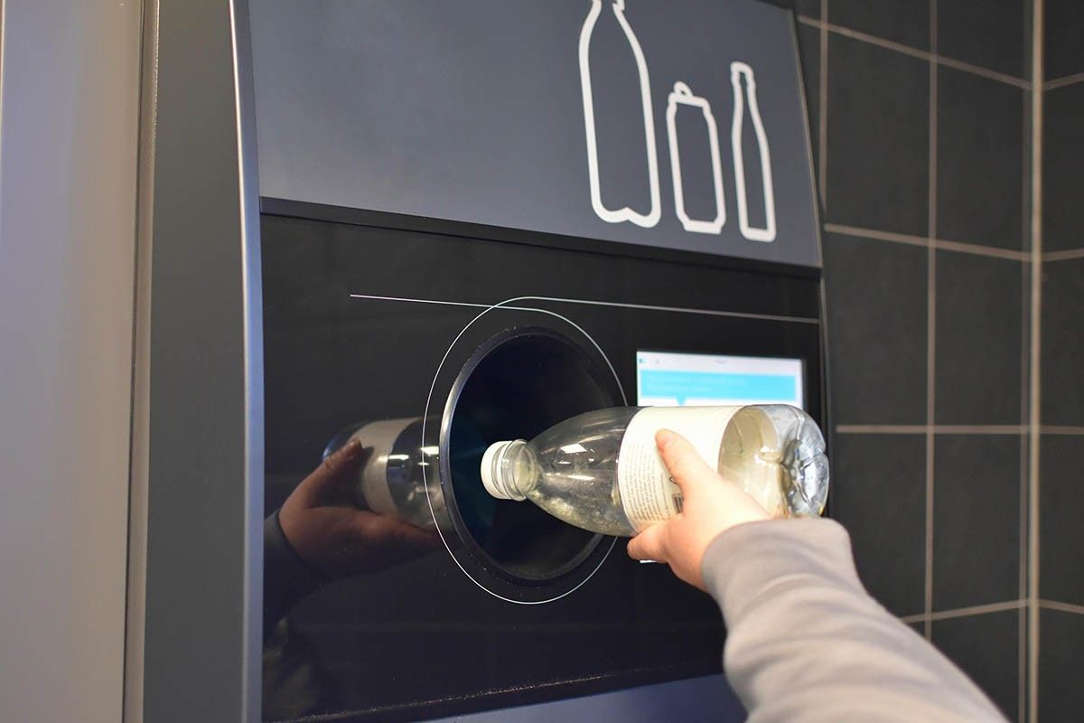 куда сдать крышки от пластиковых бутылок