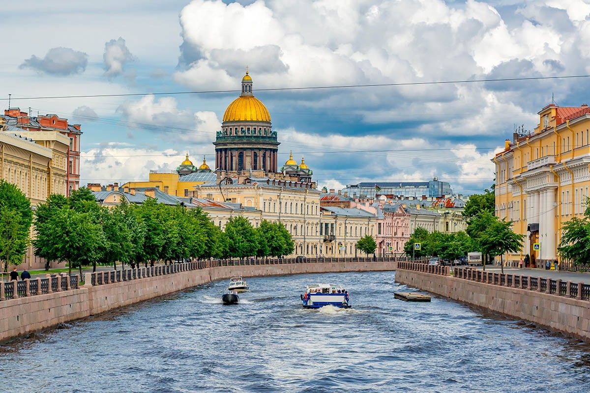 куда сходить в питере 1 мая