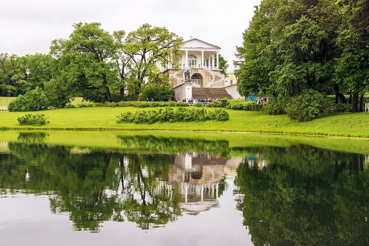 куда сходить в питере в мае