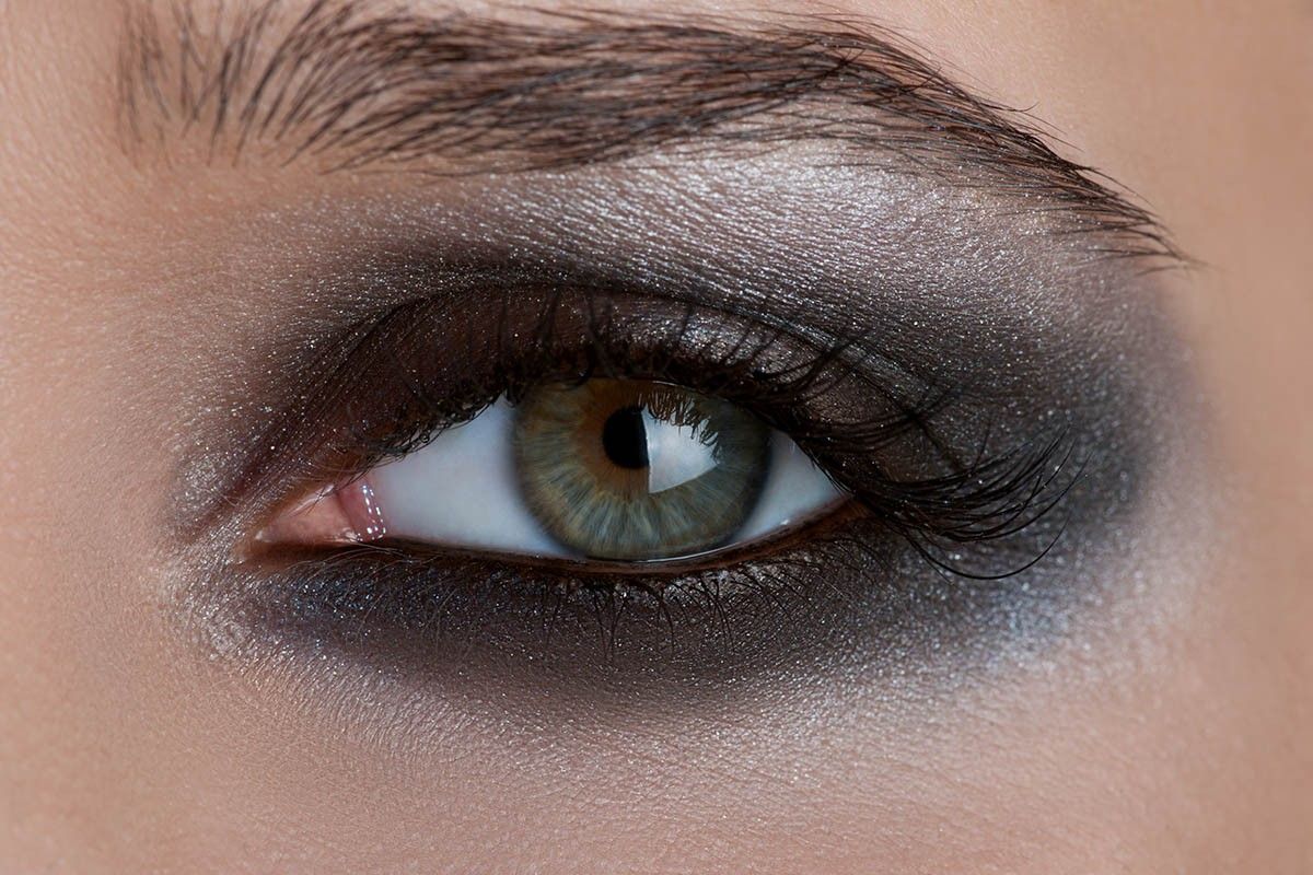 вариант вечернего макияжа глаз 