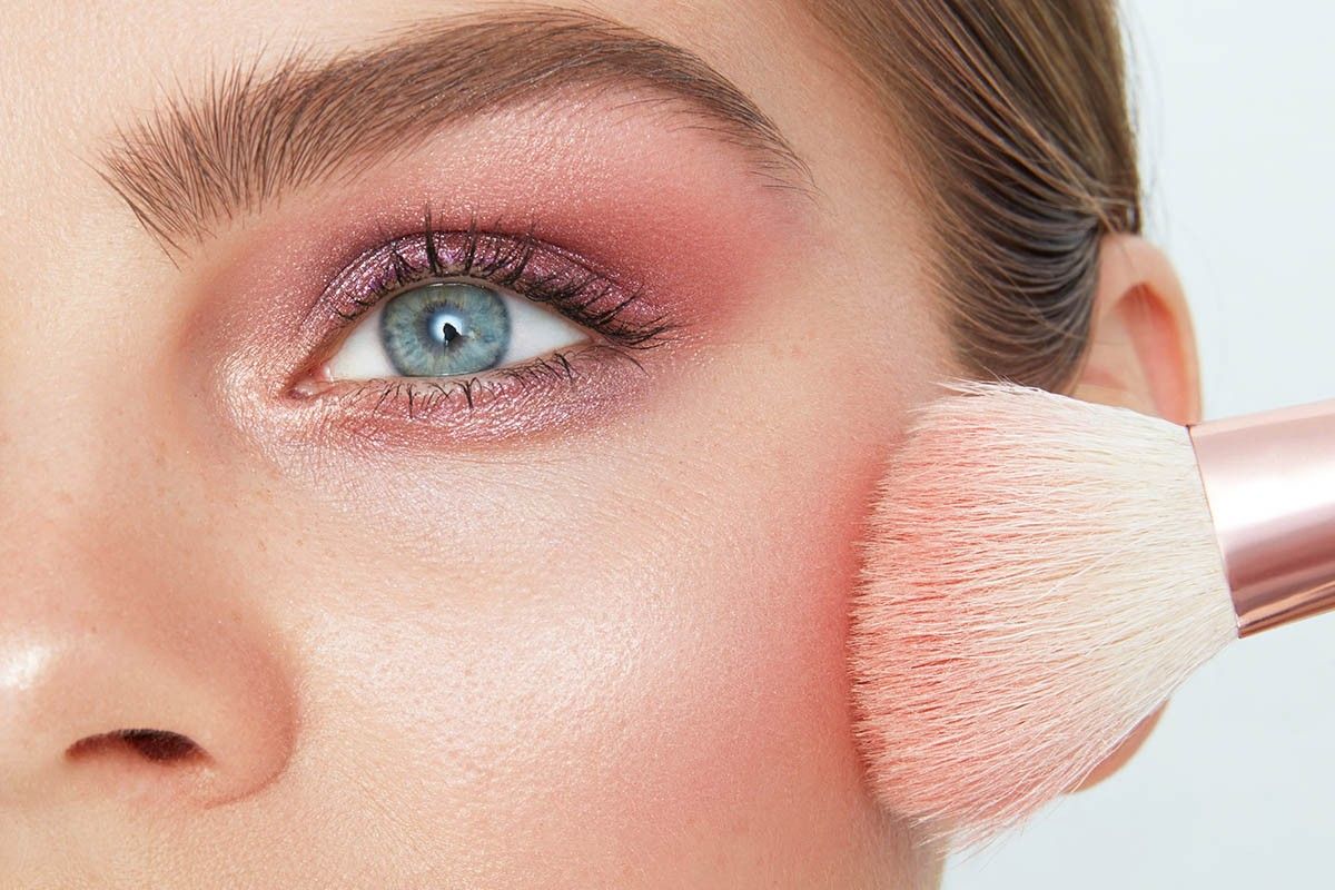 тренды макияжа весна 2026