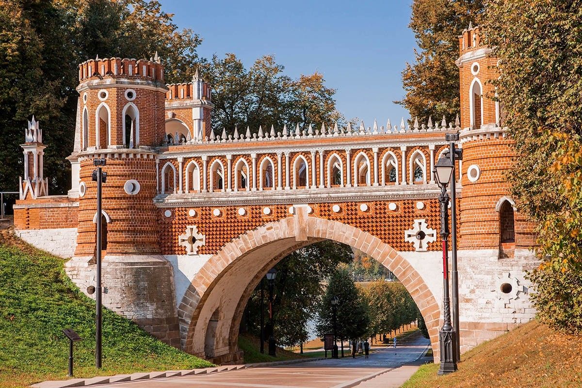 куда сходить в москве в мае