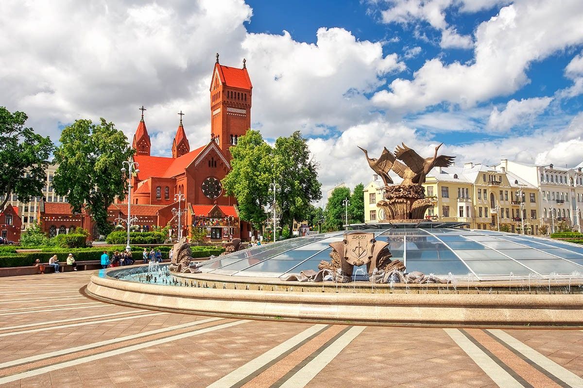 день в минске