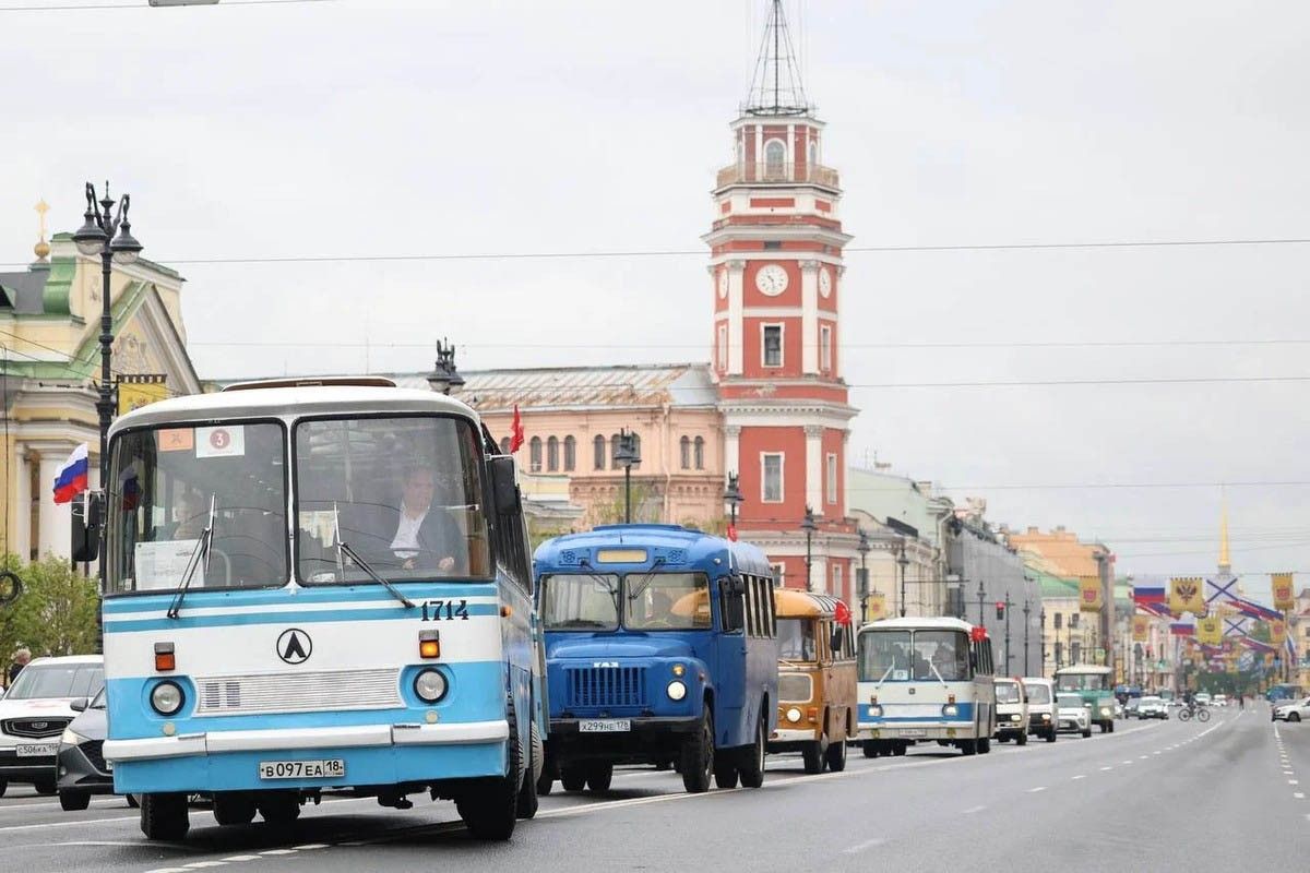 день рождения Санкт-Петербурга