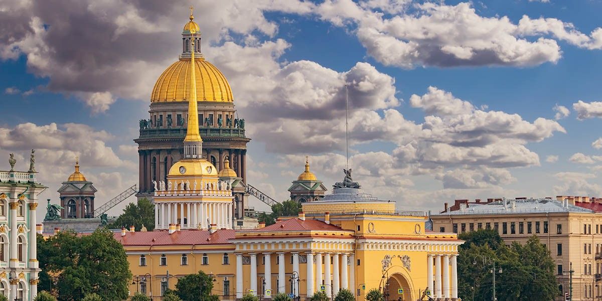 Перекрытия дорог в Петербурге на День города 2026: ограничение движения из-за мероприятий