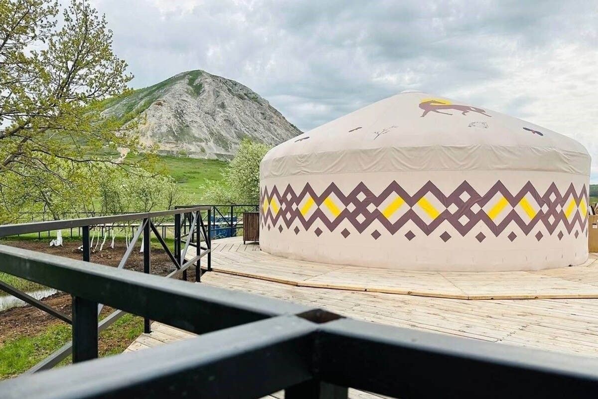 Глэмпинг у подножия Торатау, Башкирия