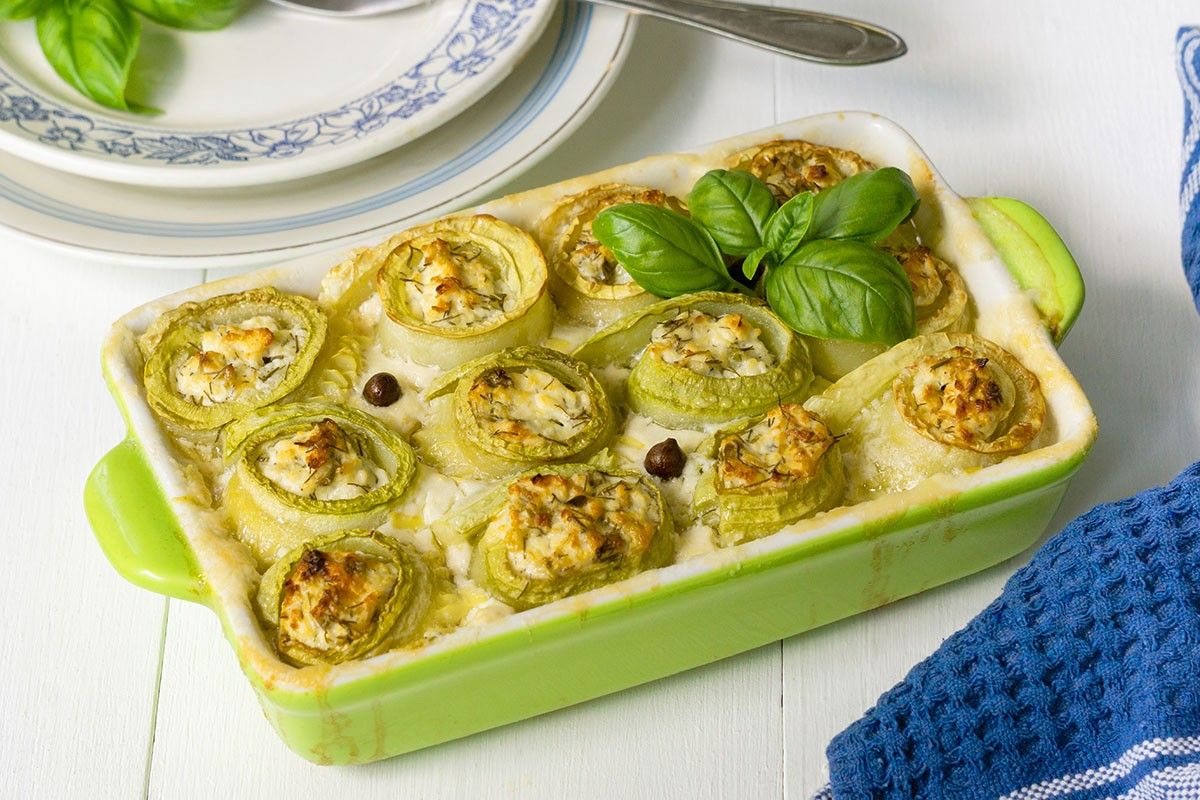 кабачковые рулетики в духовке