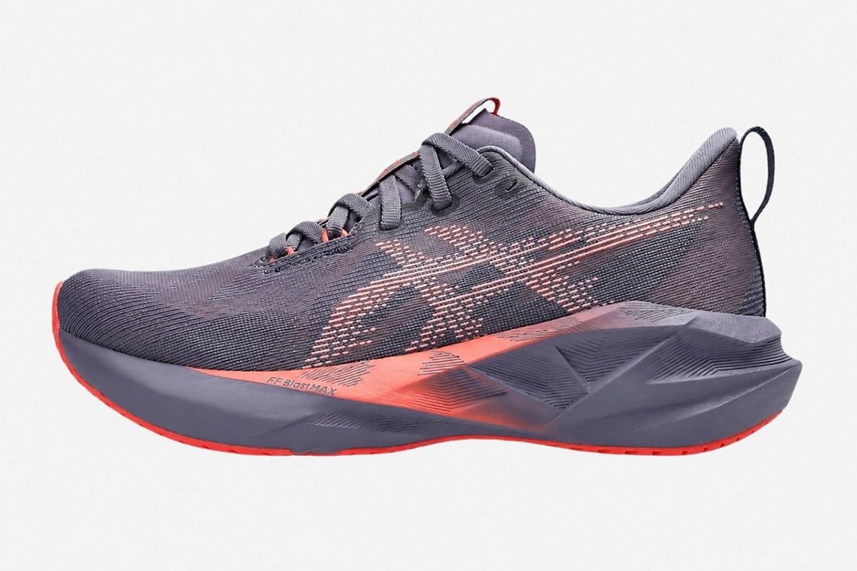 ASICS Novablast 5