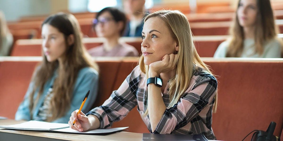 Адаптация первокурсников: как быстро освоиться в вузе