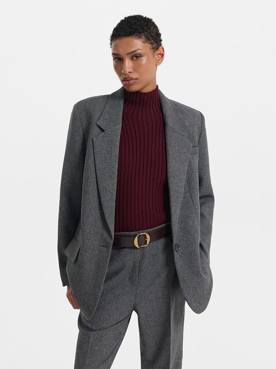 Серый жакет, Love Republic. Источник: loverepublic.ru 