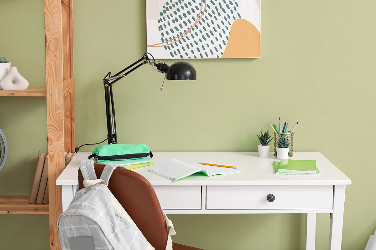 Главное — чтобы маленькому школьнику было удобно. Источник: Shutterstock