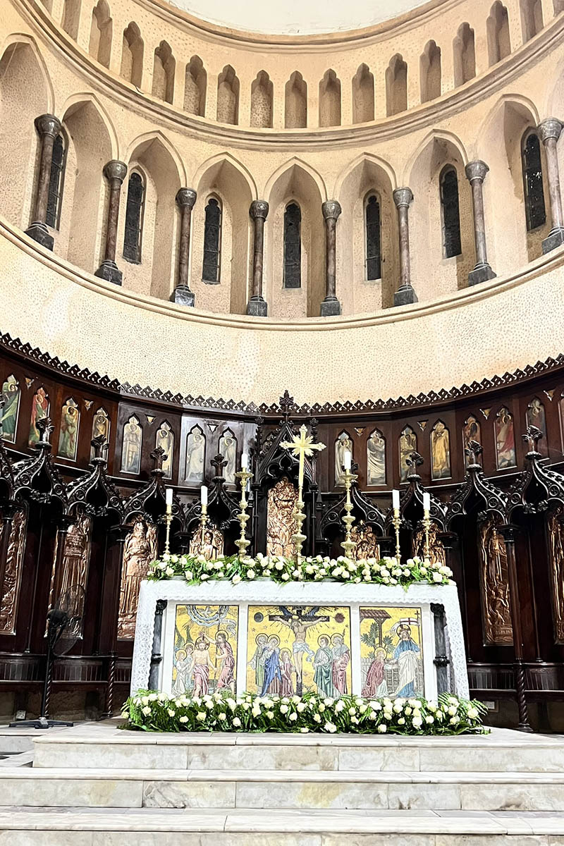 Алтарь внутри символизирует конец эпохи рабства. Источник: личный архив Марии Аккужиной