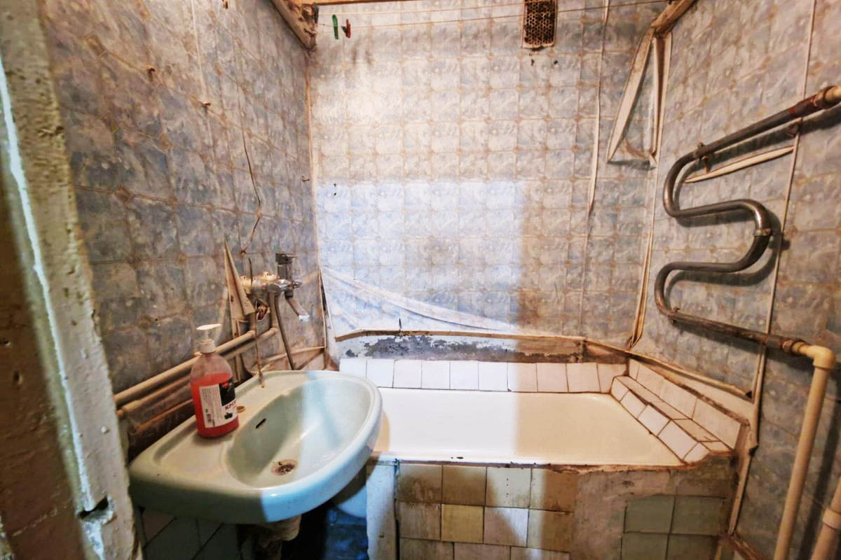 От советского кафеля, облезлых обоев, ржавых труб — к современным материалам. Источник: личный архив Марии Поляковой.