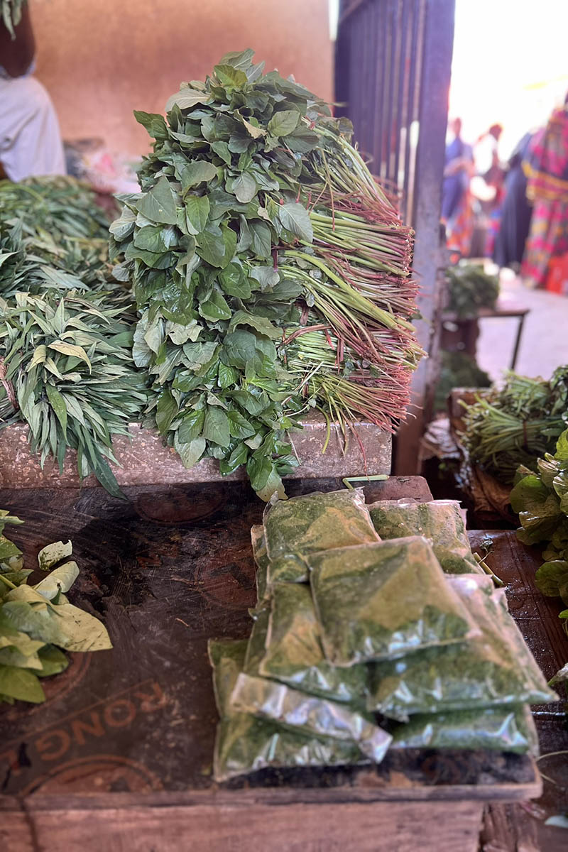 Даже если ничего не купите, цвета и ароматы не оставят вас равнодушными. Источник: личный архив Марии Аккужиной