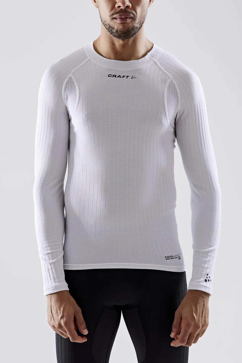 Качественное термобелье со скандинавским дизайном идеально подходит для зимних тренировок. Источник: craftsports.us