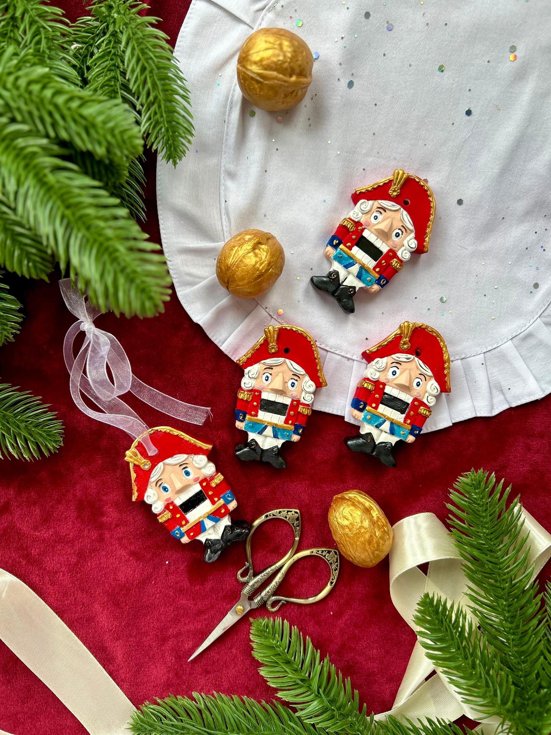 Елочные игрушки ручной работы Анастасии Поповой. Источник: vk.com/club226781914