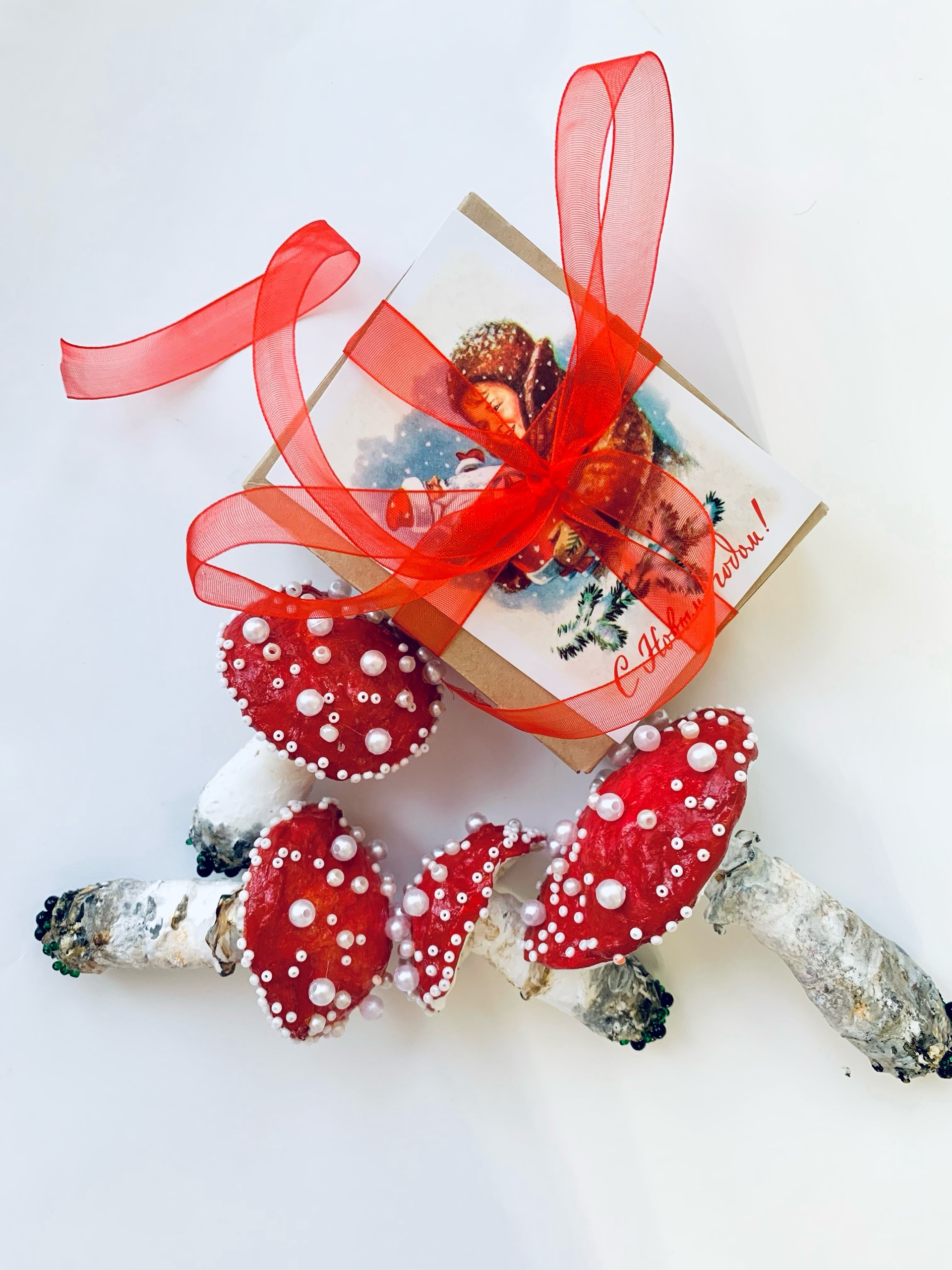 Елочные игрушки ручной работы Анастасии Поповой. Источник: vk.com/club226781914