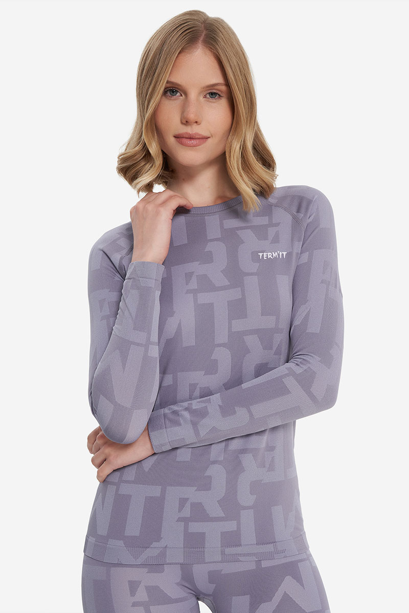 Термобелье Termit с ярким принтом из эластичной ткани облегает фигуру, но не сковывает движения. Источник: sportmaster.ru