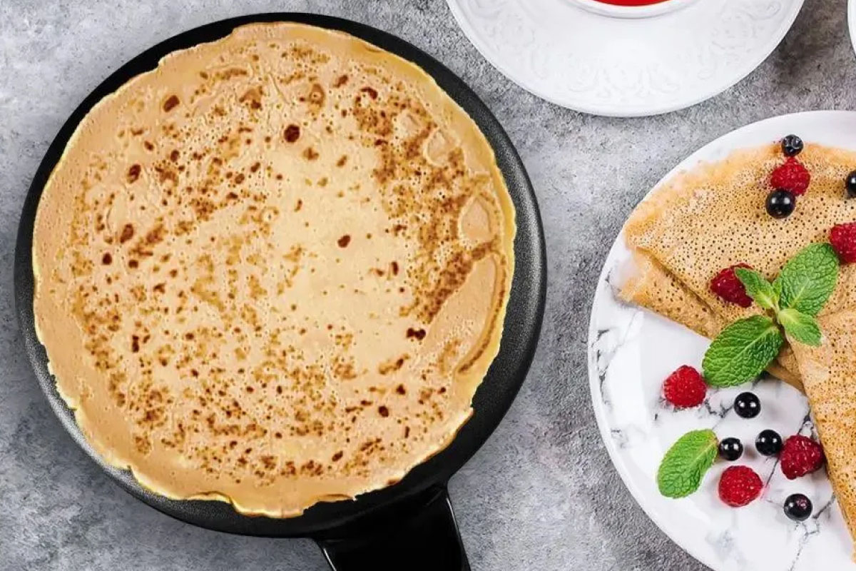 Блины приятнее есть, чем готовить все утро. Источник: citilink.ru