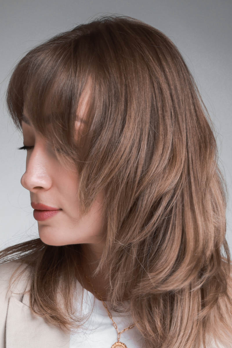 Русый — это не скучно. Листайте идеи. Источник: New Africa / Shutterstock / FOTODOM