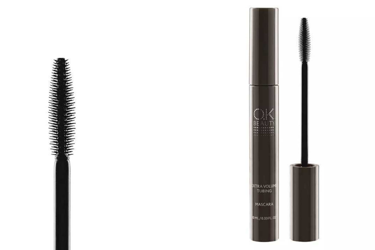 Бюджетная тушь, которая легко снимается теплой водой. Источник: letu.ru