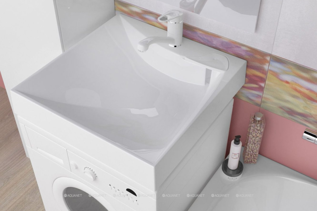 Когда метраж ограничен, выручает вертикаль. Источник: aquanet.ru