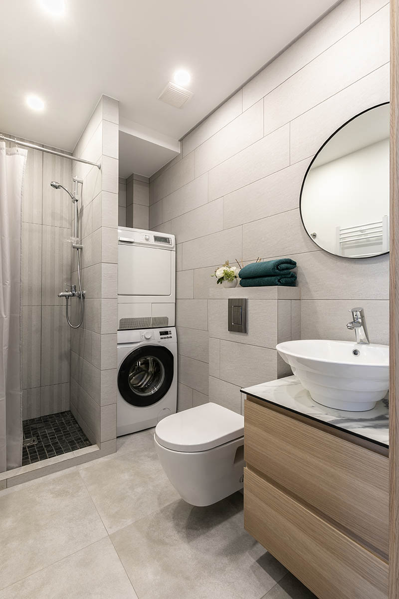 Колонну техники часто ставят в нишу. Источник: Enrika Samulionyte / Shutterstock / FOTODOM