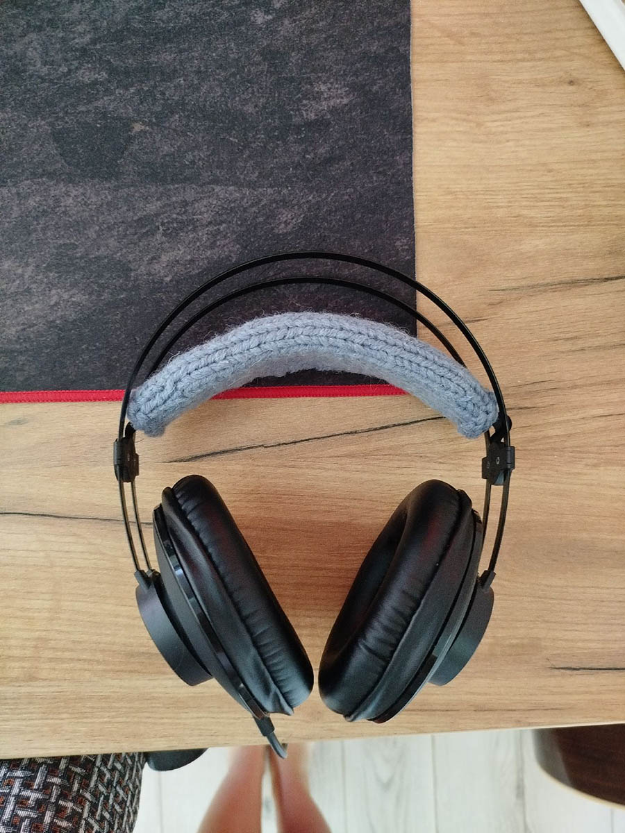 Карина начала с маленьких вещей и быстро освоила технику. Источник: личный архив Карины Перовой