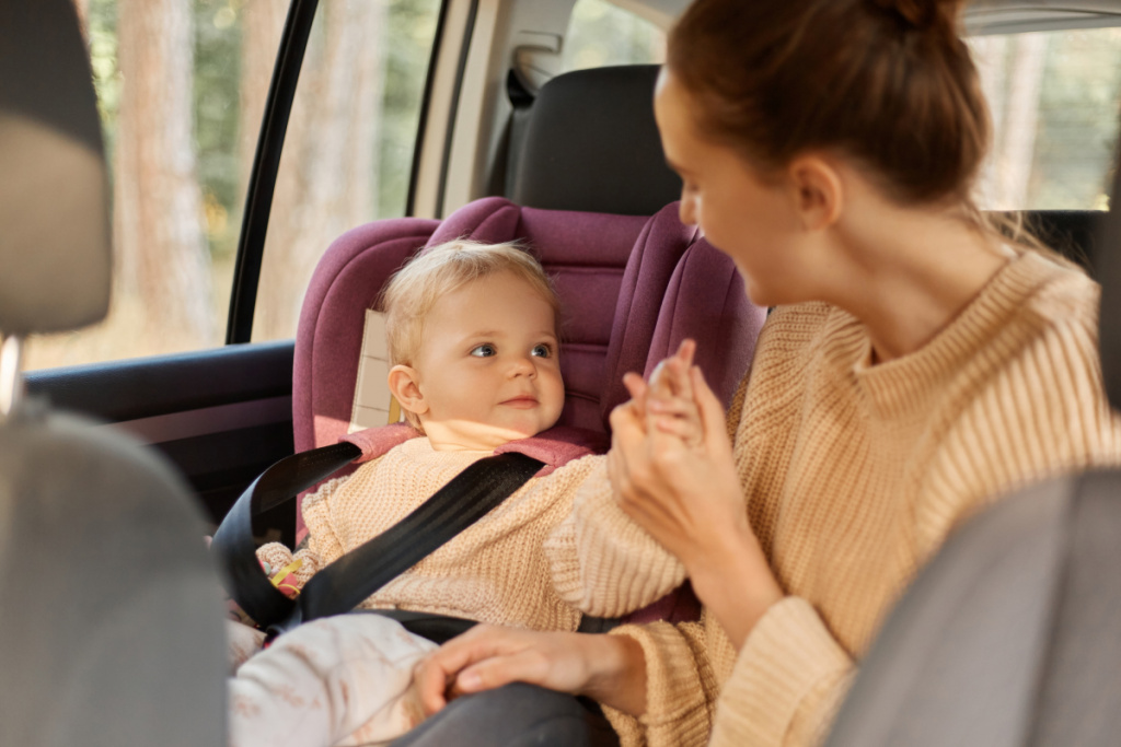 Удобное и безопасное сиденье для малыша – залог спокойной поездки для родителей 
