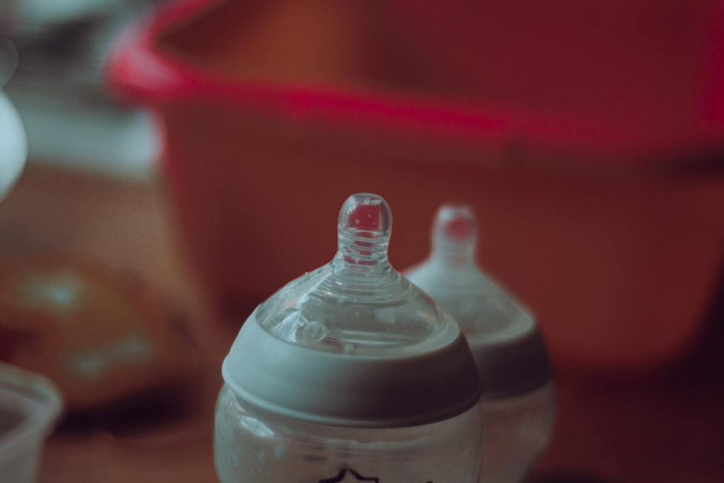 физиологическая форма соски для новорожденных